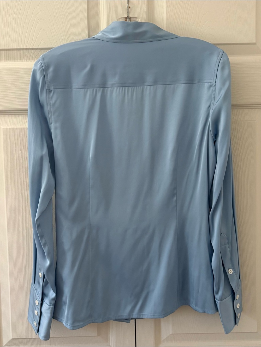 Ann Taylor Light Blue Silk Blend Blouse - Size 8 NWT - Picture 4 of 5